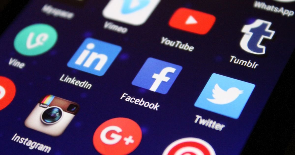 SocialBu content calendar scheduling dashboard